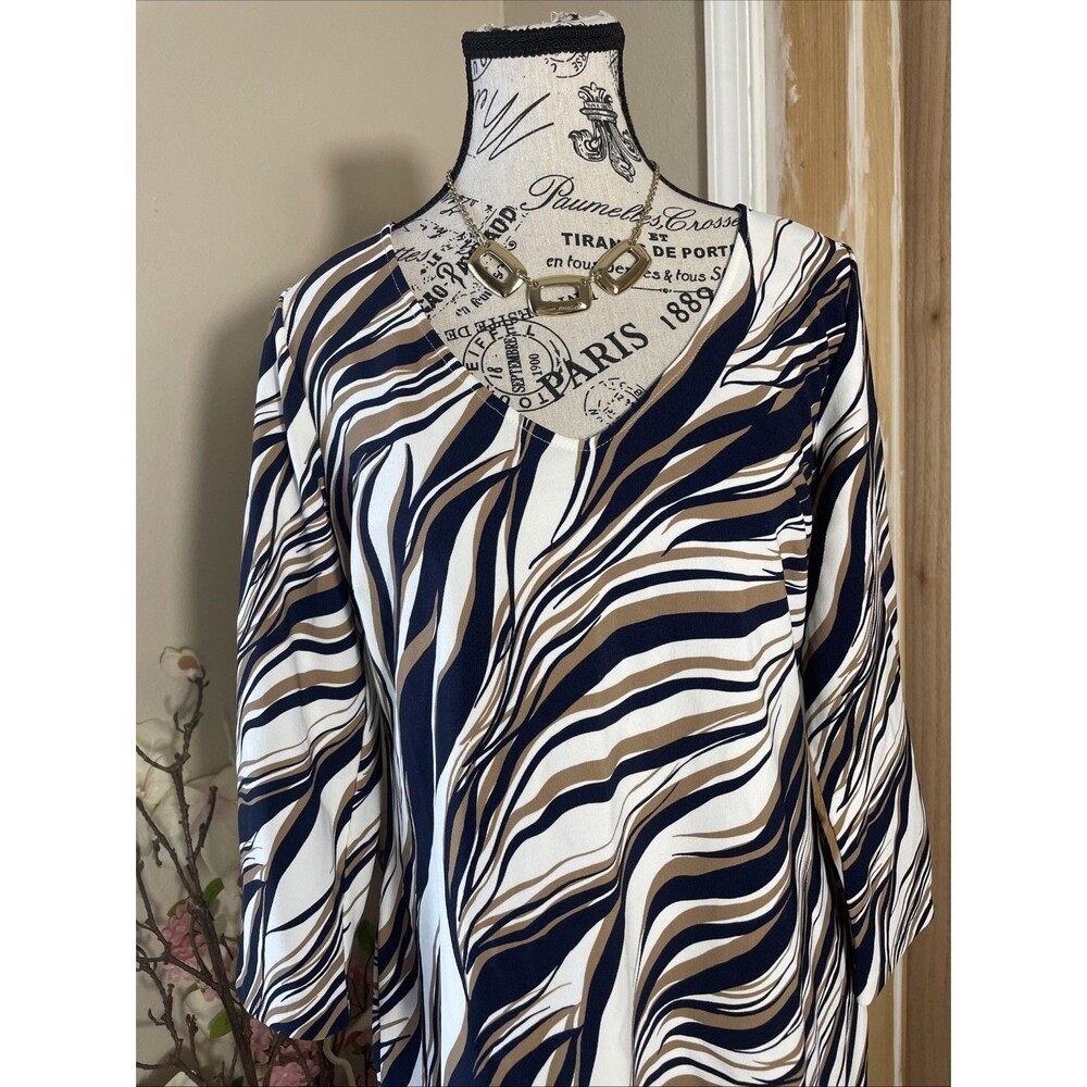 Boston Proper Beyond Travel Zebra Print Dress Womens M Stretch Knit Midi - Picture 2 of 9